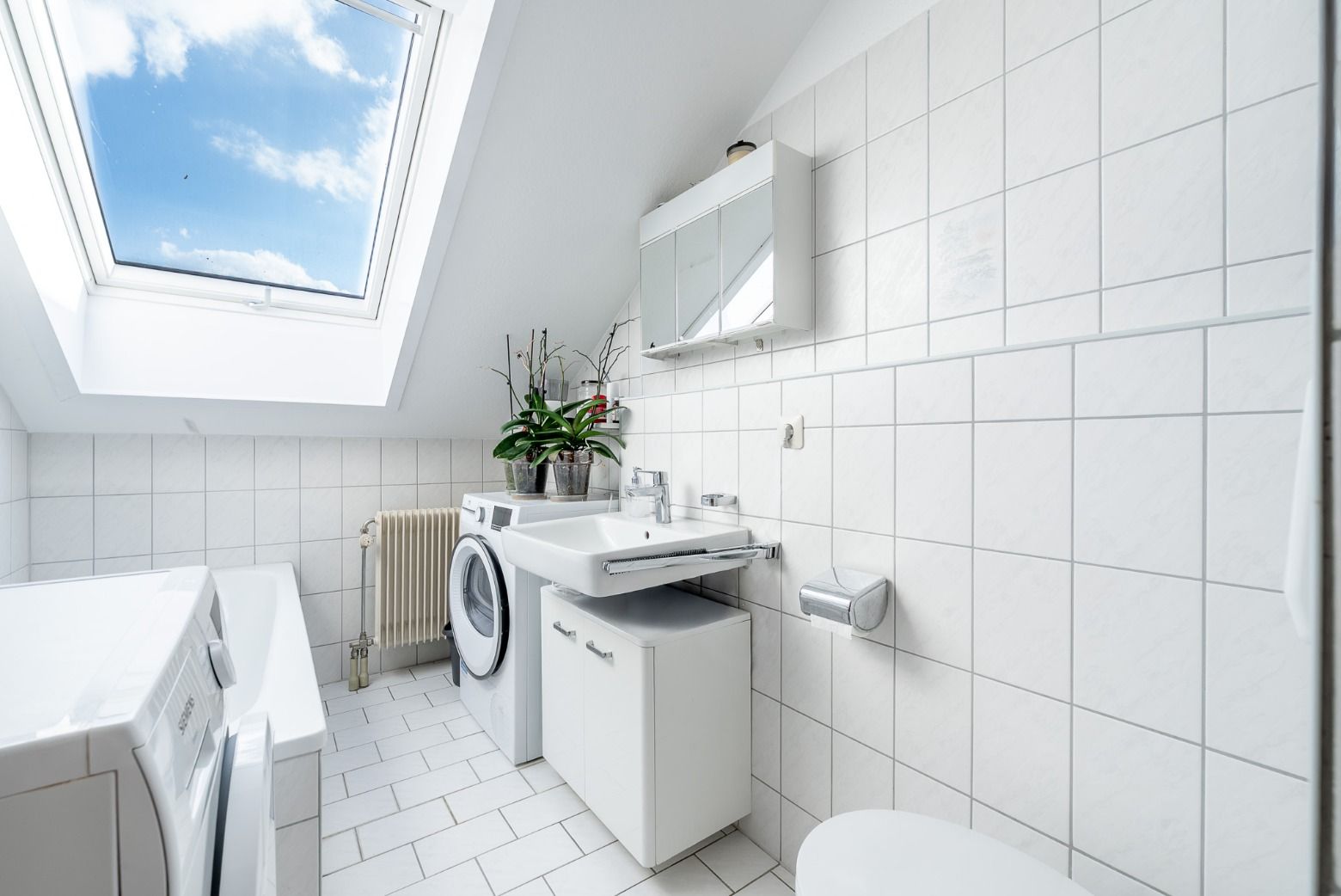 Badezimmer 1.jpg