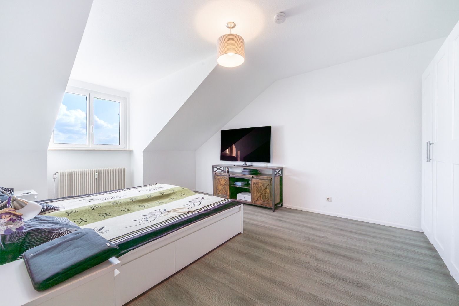 Schlafzimmer 2