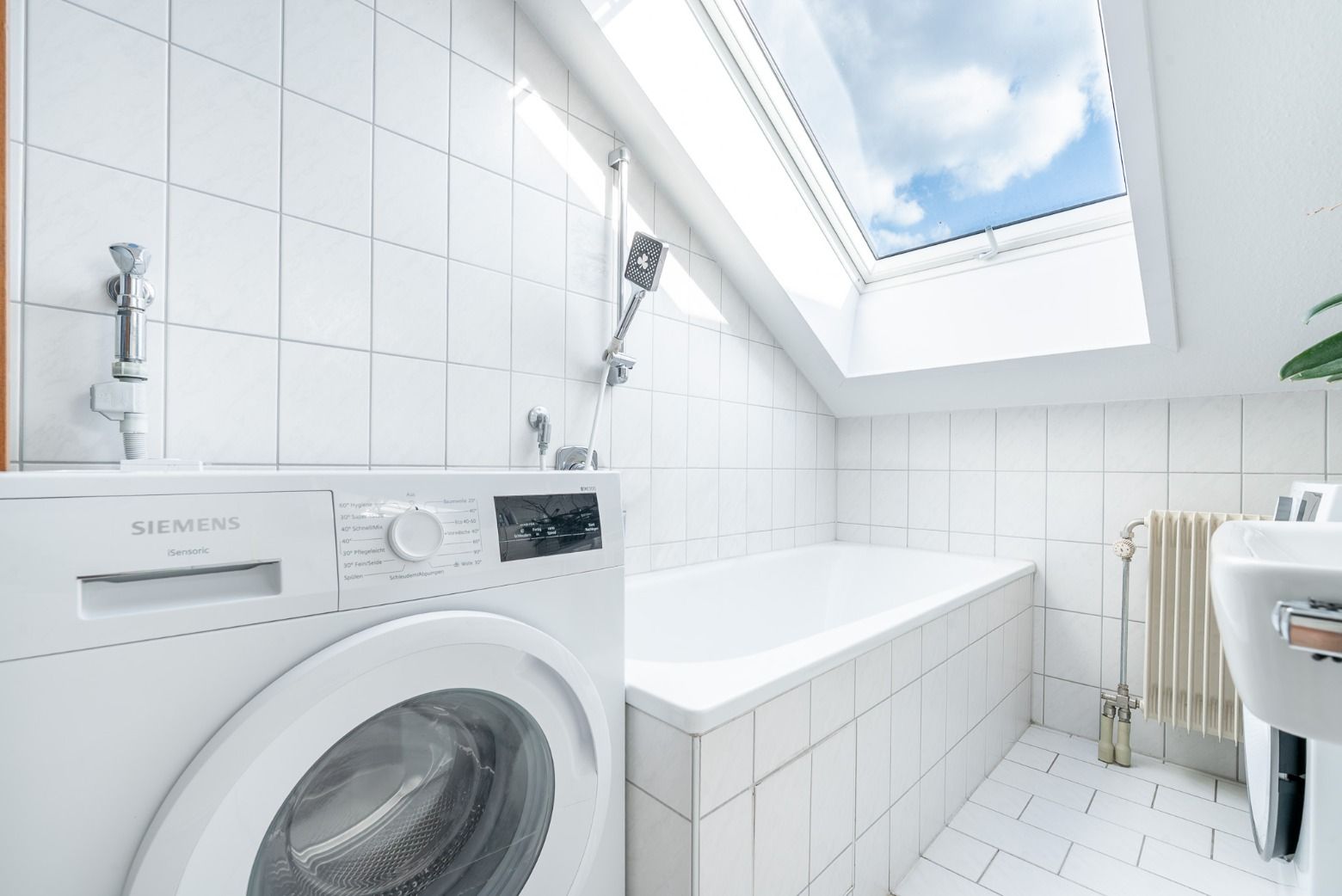 Badezimmer 2.jpg