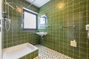 Badezimmer 1.OG.jpg